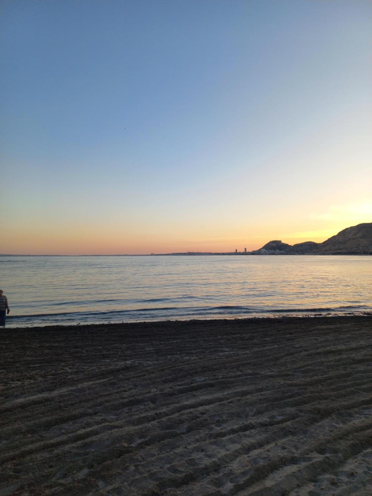 La Remera Playa Alicante Kültér fotó